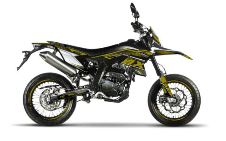 F.B Mondial SMX MOTARD Caratteristiche del Modello Moto: Tork:11nm., Güç:15hp, Peso:124, Velocità Massima:120, Capacità del Serbatoio: 6.3, Consumo di Carburante: 3, Numero di Cilindri:1, Numero di Valvole: 4