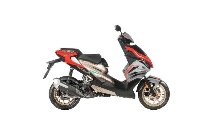 F.B Mondial IMOLA 50 Caratteristiche del Modello Moto: Tork:3.1nm., Güç:3hp, Peso:110, Velocità Massima:70, Capacità del Serbatoio: 4.5, Consumo di Carburante: 2.3, Numero di Cilindri:1, Numero di Valvole: 2