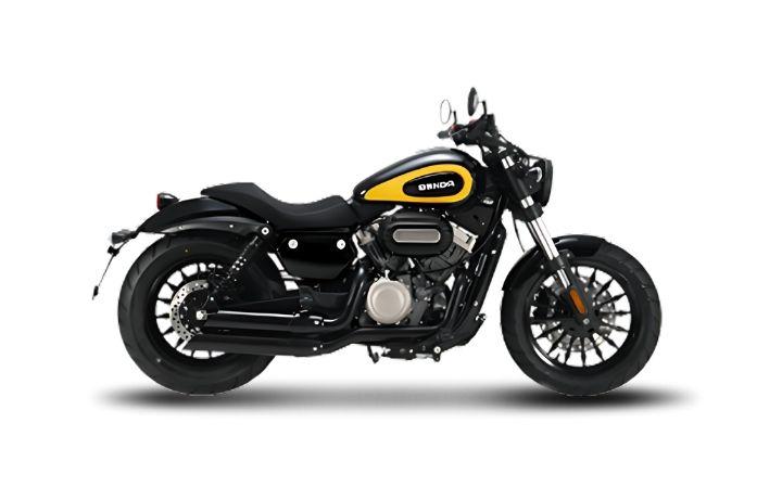 Benda Chinchilla 300 Caratteristiche del Modello Moto: Tork:25.3nm., Güç:30hp, Peso:175, Velocità Massima:130, Capacità del Serbatoio: 15, Consumo di Carburante: 4, Numero di Cilindri:2, Numero di Valvole: 8