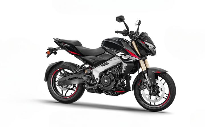Bajaj Pulsar NS400 Z Caratteristiche del Modello Moto: Tork:35nm., Güç:40hp, Peso:176, Velocità Massima:165, Capacità del Serbatoio: 12, Consumo di Carburante: 4, Numero di Cilindri:1, Numero di Valvole: 4